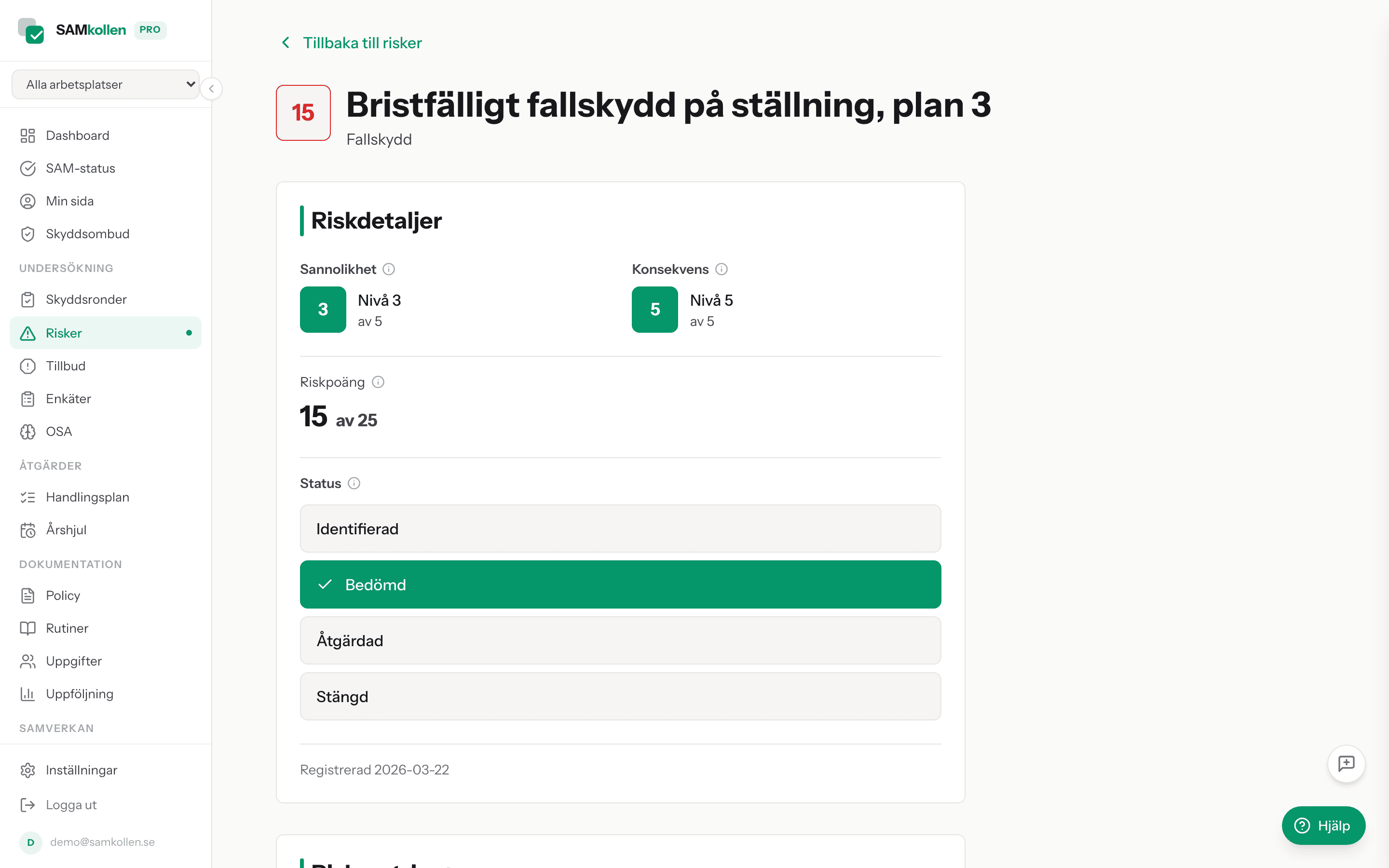 Riskdetalj med poängbedömning och statusväljare